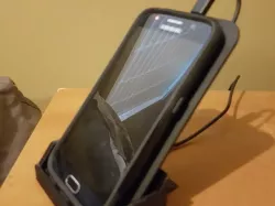 wireless phone charger desk stand - phone with case (otterbox)