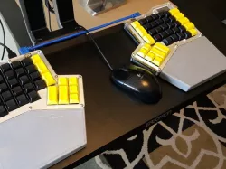 Wrist pad for ErgoDox Inifinity keyboard