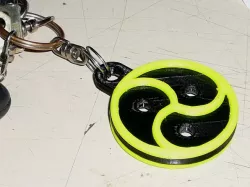 BDSMblem  / BDSM Emblem Keyring Triskele