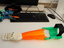 DB Arm