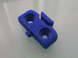 Retractable shelf holder
