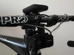 Support Garmin Virb/GoPro Hero pour guidon Pro Stealth Evo