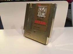 Universal game cartridge display stand
