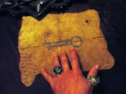 Dead Man's Chest Key - Pirates of the Caribbean
