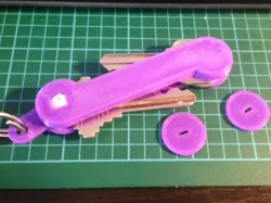 Screwless key holder