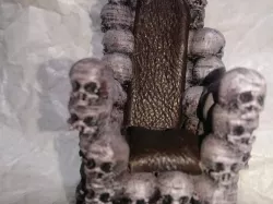 skull throne