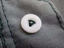 Button 12 mm with 3 holes