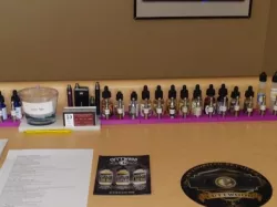 E-liquid Bar Display