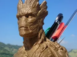 Groot Pen Holder
