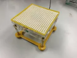 Lab plate vortex/shaker from a 140 mm fan