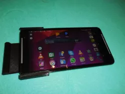 Blu 7 Studio Phone Grab handle