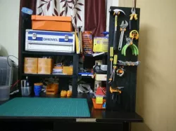 Fully parametric bench-top shelf