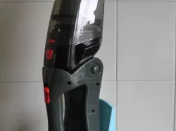 Holder for Quigg vacuüm / "Kruimeldief"