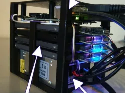 Rasperry Pi NAS for 4 SSD