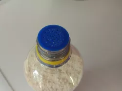 Spice cap for PET bottle