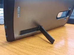 Universal - Spigen Case Stand