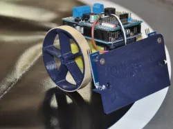PUSH-E Mini SUMO simple arduino sumo bot test