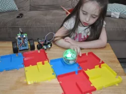 Sphero Modular Puzzle Maze Blocks - Build your own robot maze to challenge your programming skills!