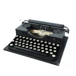 Retro Manual Typewriter 3D model
