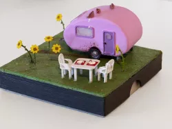 Caravan gift box
