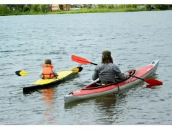 Children folding kayak "Yukaghir"