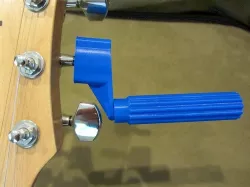 Ergonomic String Winder