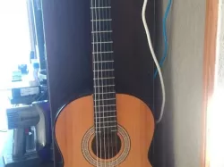 Fixation "murale" pour guitare / Guitar "mural" stand fixation