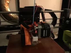 Flexion bracket for Lulzbot Mini