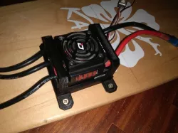 Hobbywing QUICRUN-WP-8BL150 bracket