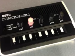 monotron Button v2