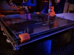 Simple Bed Clip