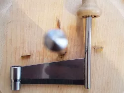 Girolle knob