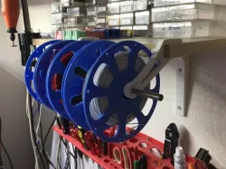 Cable spool holder