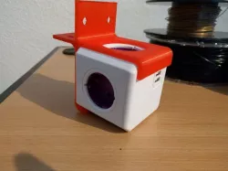 Powercube mount for 40x40 extrusion beams and flat surfaces