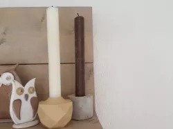 Candle holder