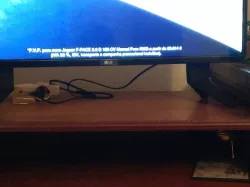 LG LCD 40 - rise up foot