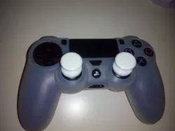 PS4 thumbstick extender