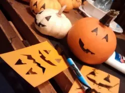 Pumpkin faces stencil