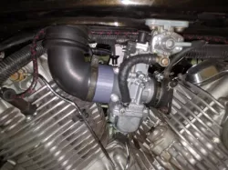 Yamaha XV750 to TM38 Mikuni adapters