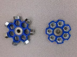 387 fidget spinners