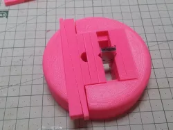 Small Screwless Vice