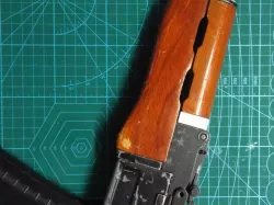 ( Airsoft )Soporte guardamanos ak47
