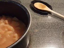 Low Poly Spoon Rest to Keep Your Stove Clean