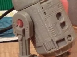 R2D2 with moveable limbs