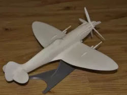 Spitfire Xiv improved files with propeller and stand