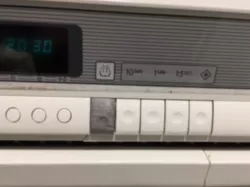 sustitución de botón del  panel horno microondas Teka