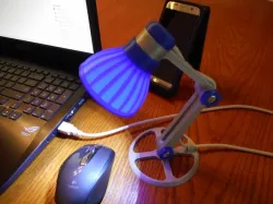 USB desk lamp