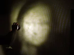 Customizable stereographic picture projector v2