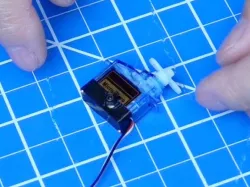 DDW RC Continuous 4.3G Servo Bottom Case