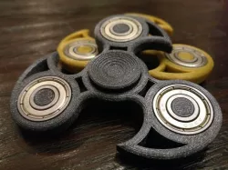 Fidget Tri Spinner